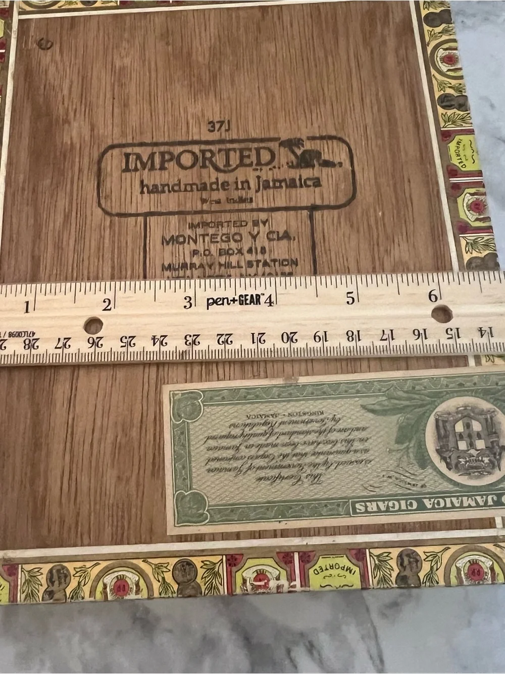 Montego Y Cia Decorative Cigar Box - Cream and Gold